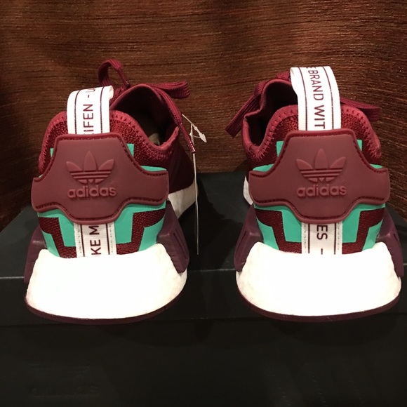 Women’s ADIDAS NMD R1 Shoes - Picture 7 of 8